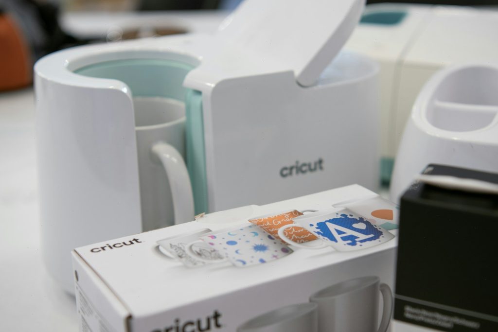15 Best Profitable Cricut Business Ideas to Start in 2026 3 aza9cc7eyu