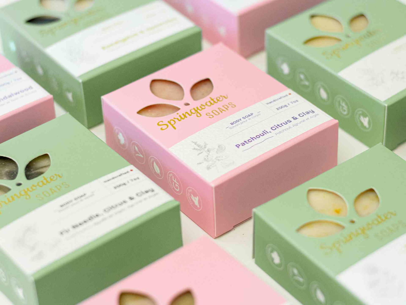 17 Premium Fonts for Elegant Packaging Design 2 tarah dane xudcDDtjY2c unsplash 1