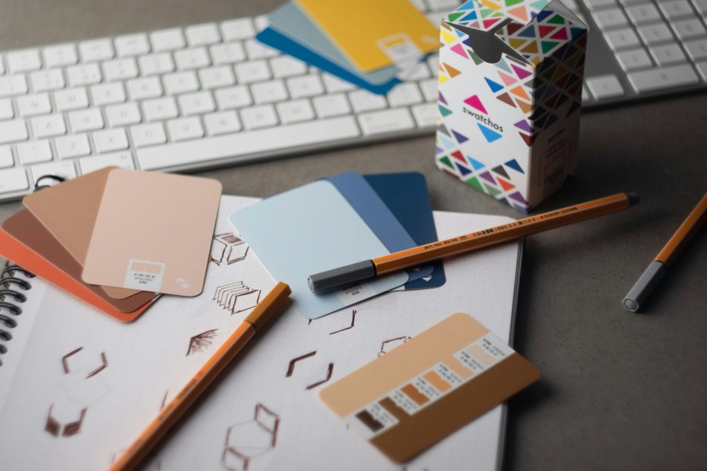 AI Logo Design Mistakes: 10 Costly Beginner Errors That Hurt Your Brand 7 andy brown 8dgFq8Vbelo unsplash