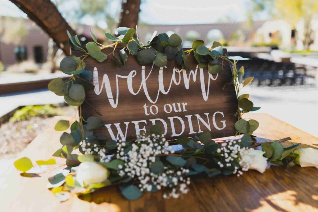 99+ Laser Cut Wood Projects To Sell From Home 191 houston hanna zaeyf 6l83s unsplash 1