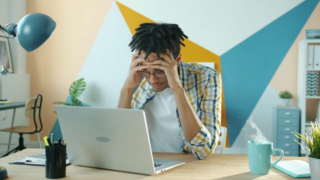 AI Logo Design Mistakes: 10 Costly Beginner Errors That Hurt Your Brand 6 vitaly gariev bu5LEzvtAKY unsplash