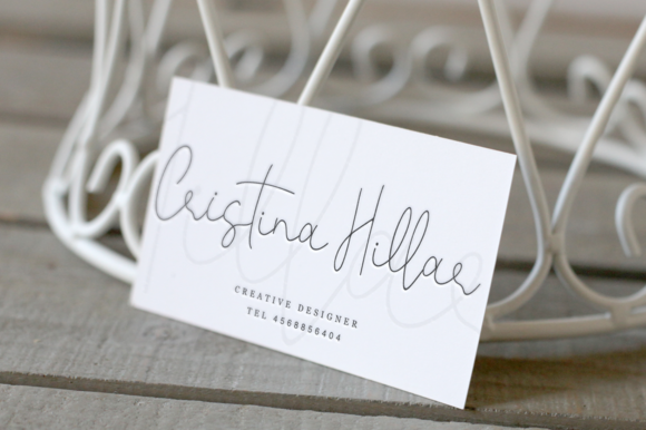 33 Best Feminine Script Fonts for Elegant Branding & Wedding Design 11 Daintily by Pasha Larin 3 580x386 1