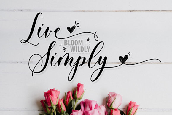 Lettering Fonts for Logo Design: 17 Stunning Picks You’ll Love 52 Roselya Script Fonts 16921452 8 580x386 1