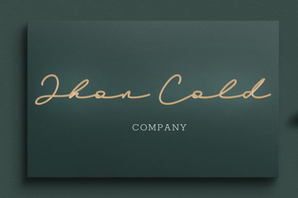 Elegant Script Fonts for Branding: 18 Stunning Picks Designers Love 4 Valencia Fashion Fonts 39963252 6 580x387 1