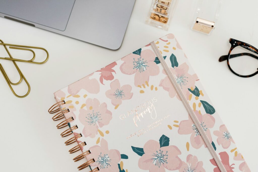 Weekly Digital Planner Templates: 10 Best Picks for 2026 2 alexa williams cYnubHGntmk unsplash