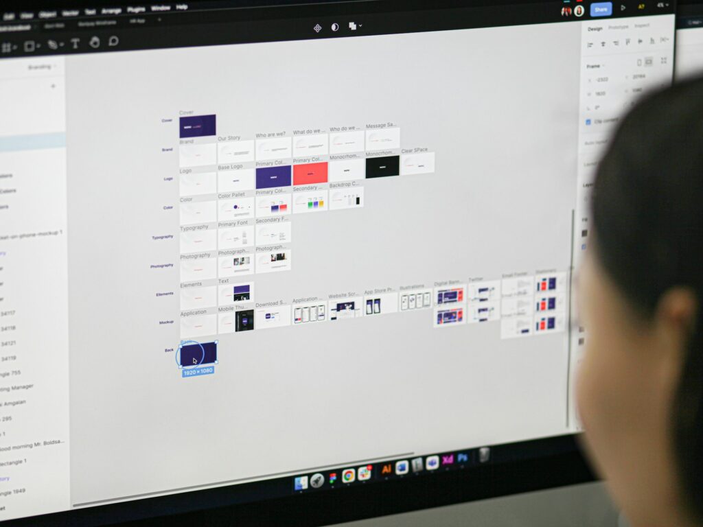 10 Best Google Sheets Social Media Calendars for Brands 12 budka damdinsuren xPjsMamUBK4 unsplash